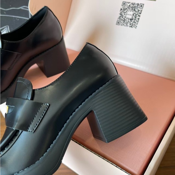 Miu Miu Black Leather Loafers - Picture 5 of 7